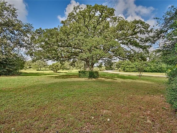 5th image of 3305 Spanish Oaks Dr