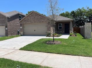 610 Grenada Lake Dr, Princeton, TX 75407