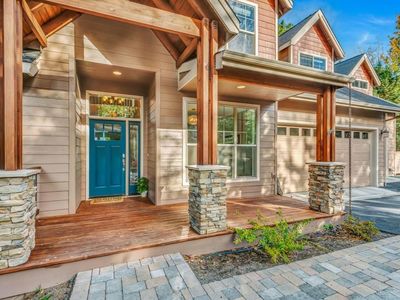 1021 NW Yosemite Dr, Bend, OR, 97703