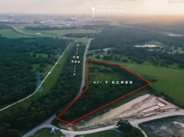6704 County Road 359, Sweeny, TX 77480
