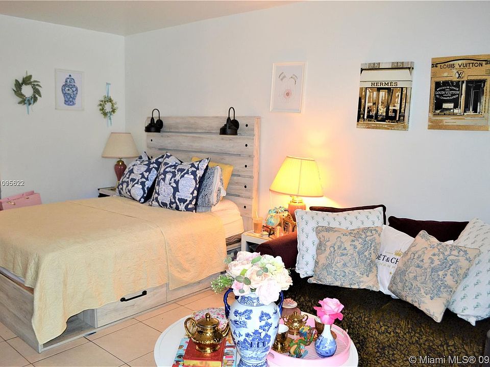 1st image of 543 Meridian Ave APT 6