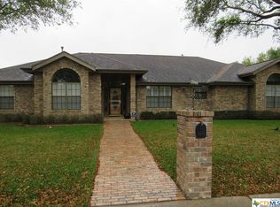 1511 Eastridge Pkwy, Seguin, TX 78155