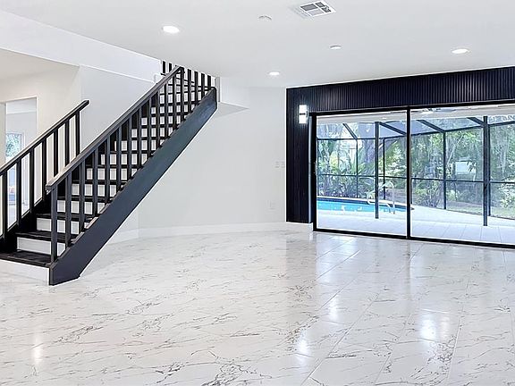 4th image of 4256 King Richard Ln