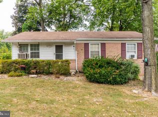 84 Hawthorne Ave, Martinsburg, WV 25401