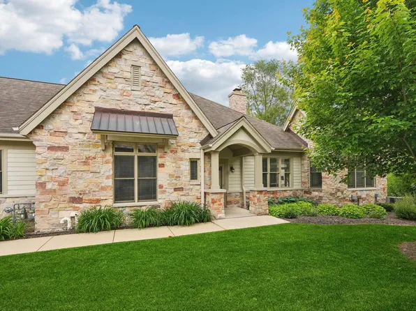 W137N7363 Claas ROAD, Menomonee Falls, WI 53051