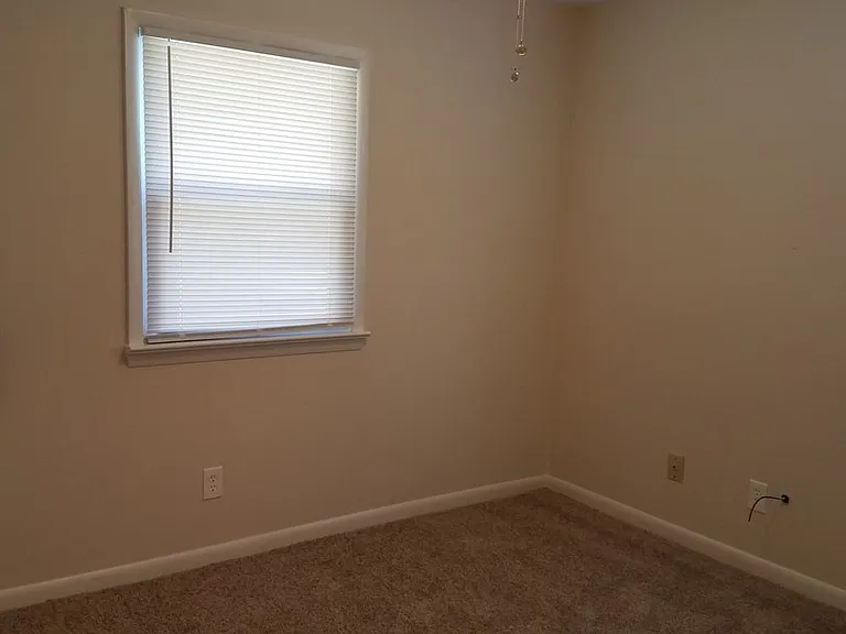 120 Orange Ave — Photo 8