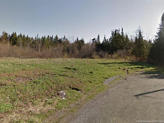 3rd image of Goldsworthy Rd