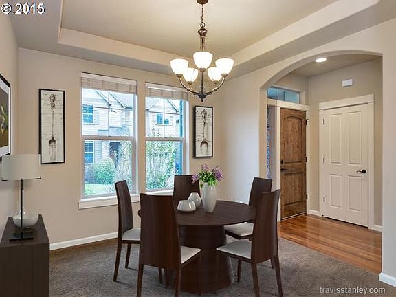 2nd image of 7204 NE Rockridge Pl