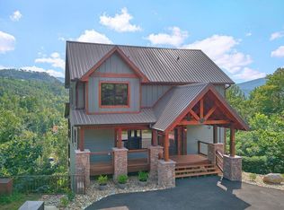 314 Raccoon Ridge Rd, Gatlinburg, TN 37738