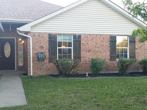 3rd image of 2312 Snake River Dr