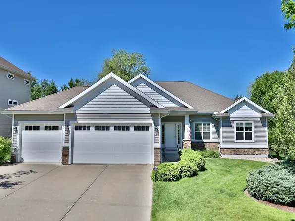 1122 Willow Run, Verona, WI 53593