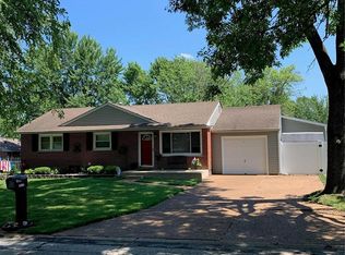 10705 Faraday Dr, Saint Louis, MO