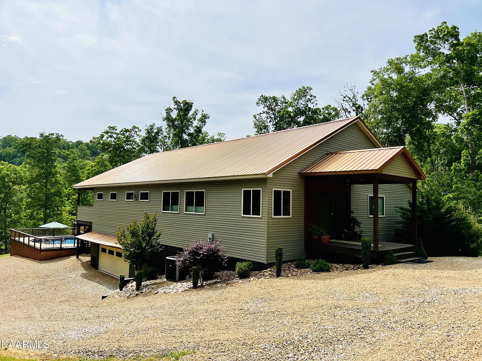 2115 Riverview Dr, Dandridge, TN 37725 Zillow