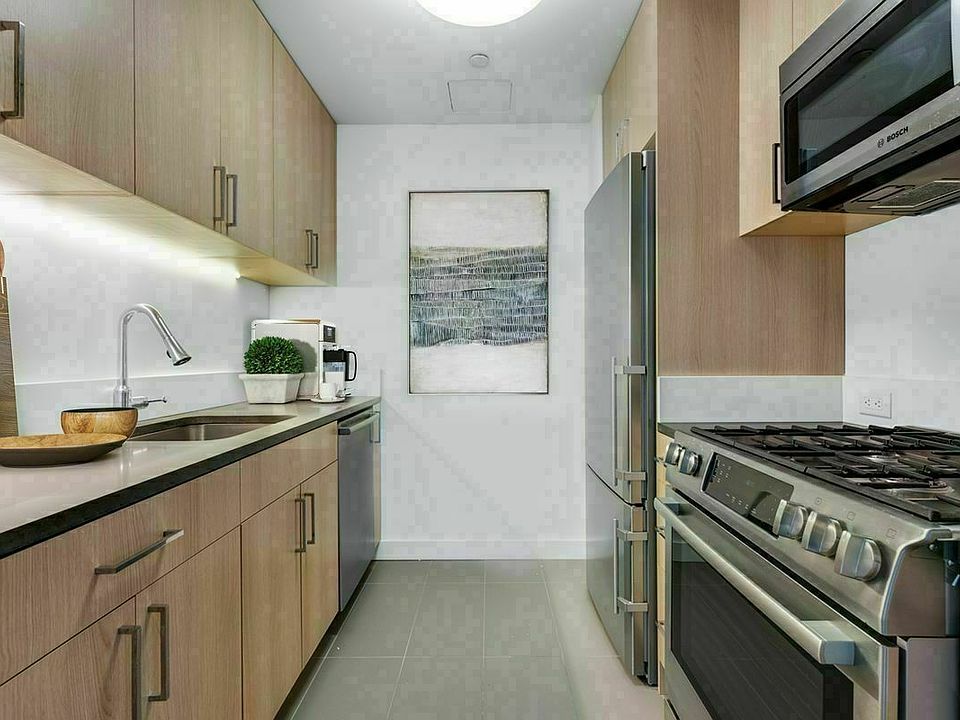 1st image of 230 E 27th St #10G