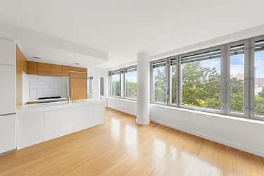 8 River Terrace, #3S