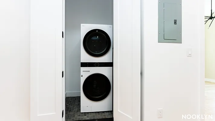 Rented by Nooklyn NYC LLC | media 8