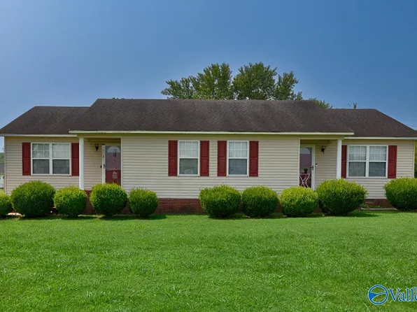 27414 Elkins Rd, Athens, AL 35613