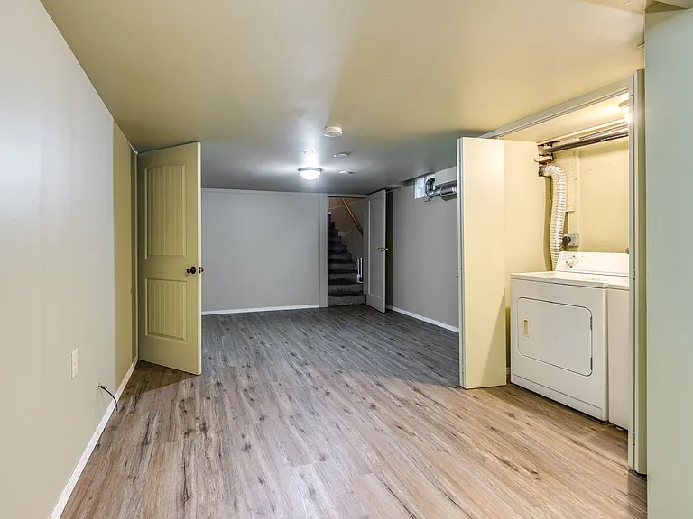11835 NE Couch St — Photo 20