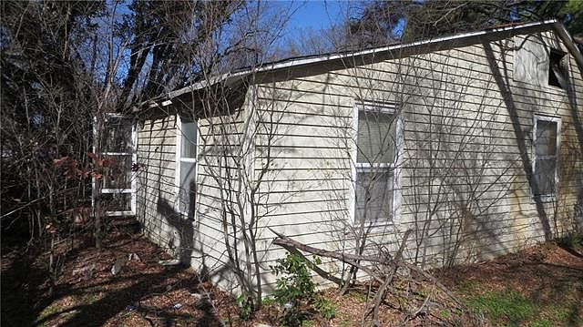 2nd image of 843 Newt Patterson Rd