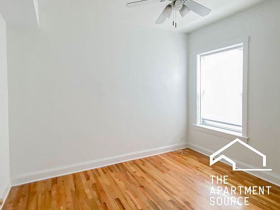 3rd image of 3527.5 N Broadway St #3E