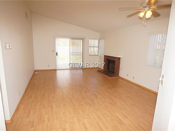 4th image of 4866 Farlington Dr