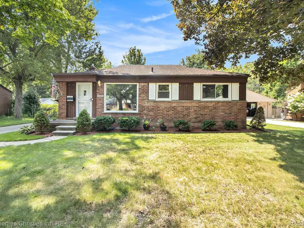 30539 Minton St, Livonia, MI 48150