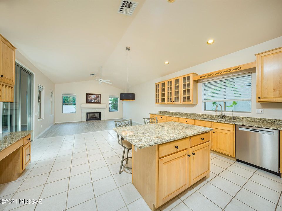 1st image of 5209 N Via De La Lanza