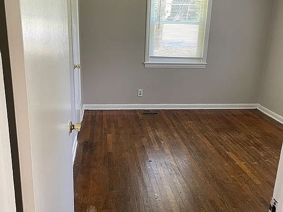 3rd image of 5651 Old Monroe Rd