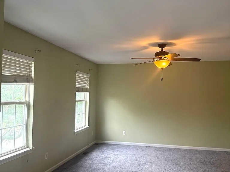 21529 Franklin Cir — Photo 19