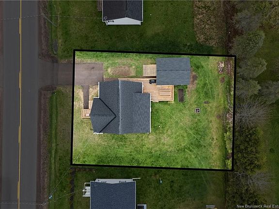 3rd image of 6 Parker Rd