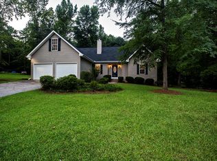 105 Wenmount Ct, Greenwood, SC 29646