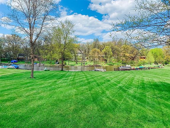 2nd image of 2166 Greenvalley Dr