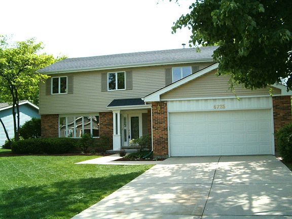 Located in "Green Trails" in Lisle