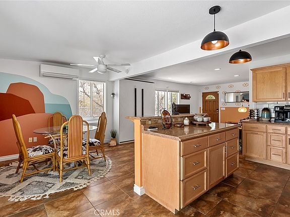 5th image of 7526 Palm Ave