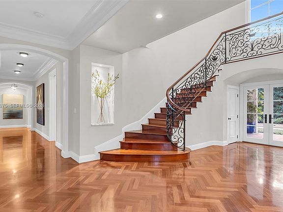 4th image of 7426 SW 49th Pl