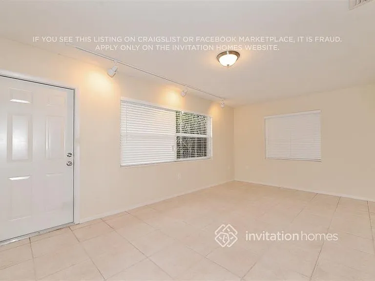 3619 York Dr W — Photo 9