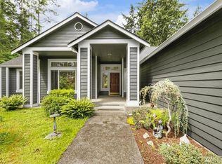 9319 Misery Point Rd NW, Seabeck, WA 98380