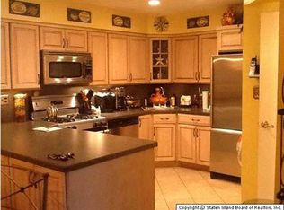 61A Lombard Ct, Staten Island, NY 10312