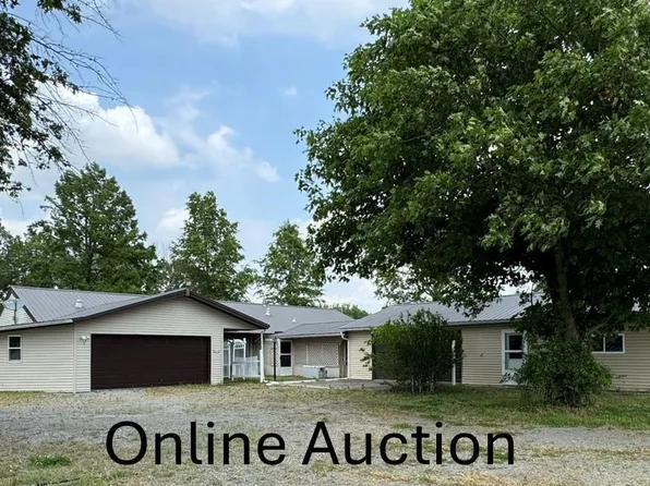 3100 Ava Rd, Murphysboro, IL 62966