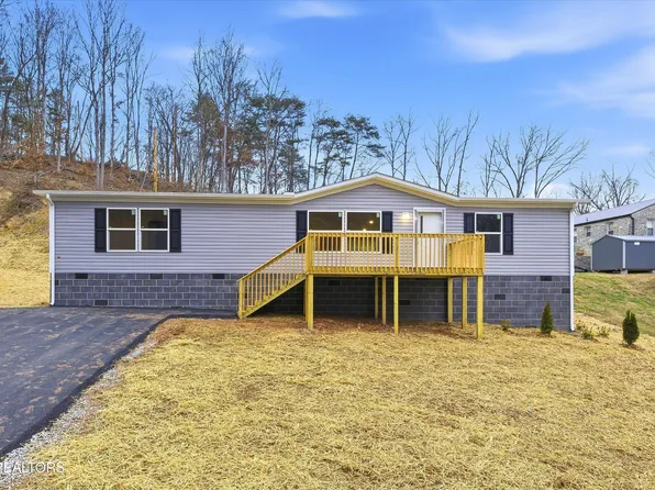 504 Short St, La Follette, TN 37766