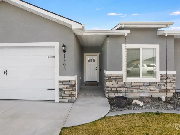 1393 Golden Pheasant Dr, Twin Falls, ID 83301