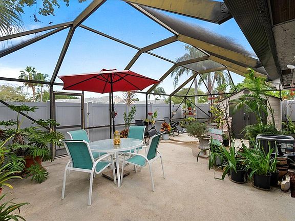 2nd image of 4500 Corniche Cir APT 12