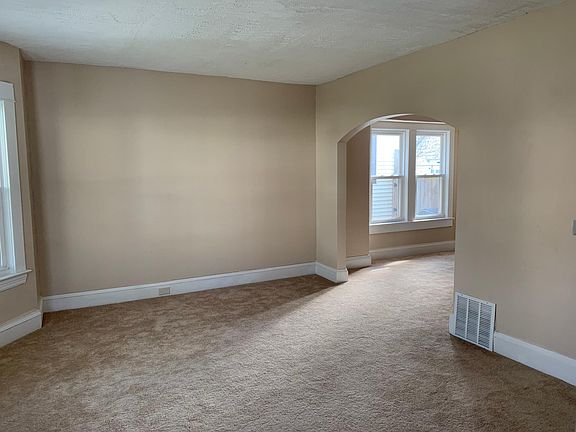 2nd image of 2184 W 103rd St