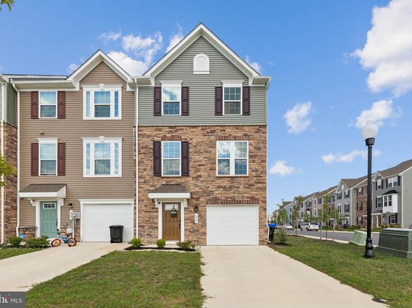 274 Doctor Andrews Way