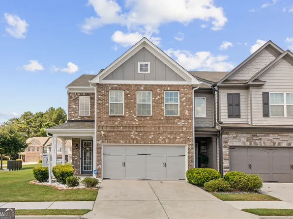 3366 Open Fields Dr, Snellville, GA 30078