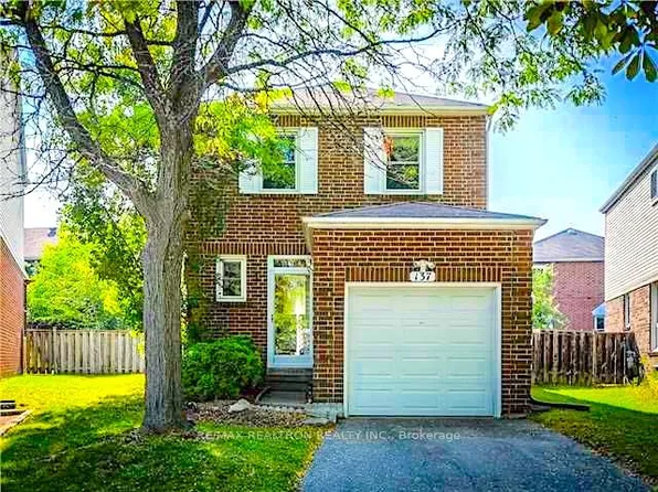 137 Glenmanor Way, Vaughan, ON L4J 3A3