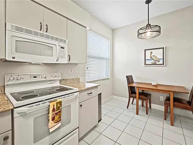 9200 Highland Woods Blvd #1103 — Photo 5