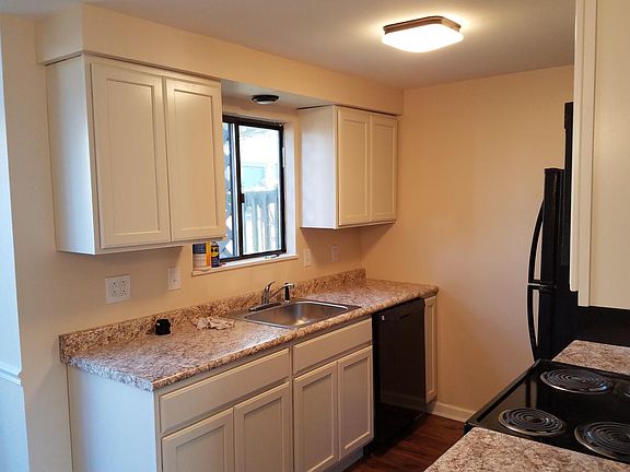 New kitchen & lighting