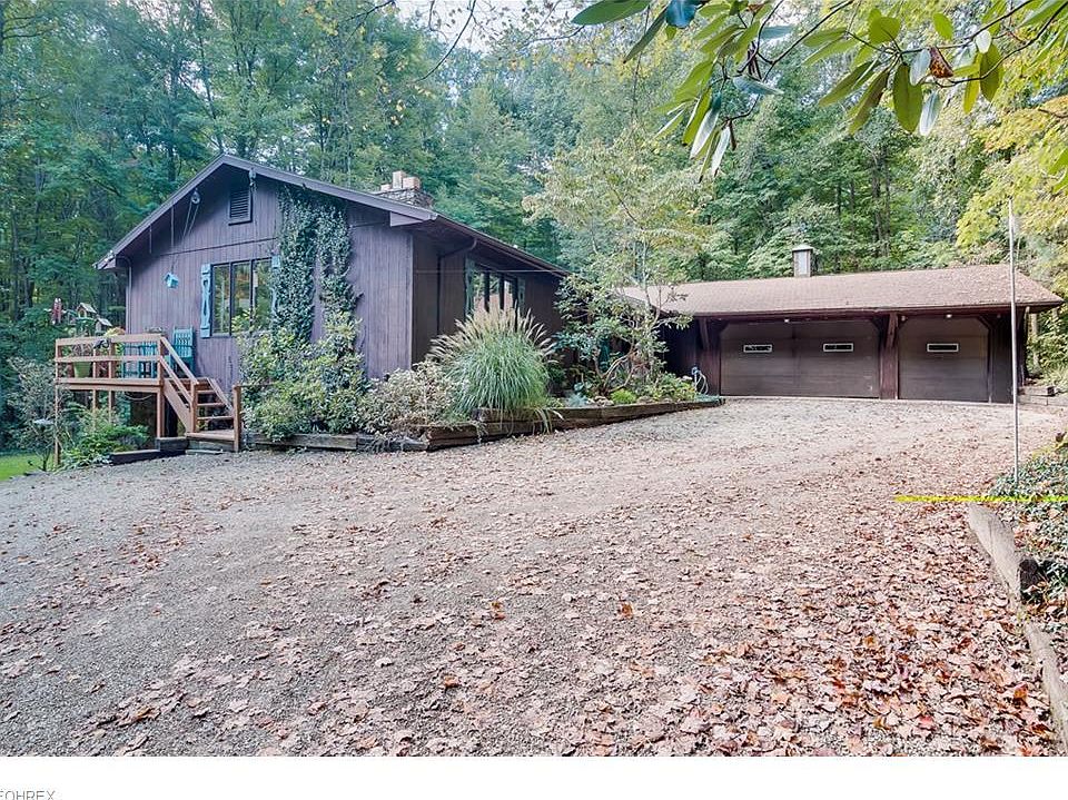 1st image of 13115 Meadowwood Dr