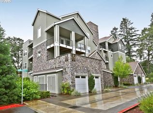11537 SE Hawk Ledge Ln #D4, Happy Valley, OR 97086